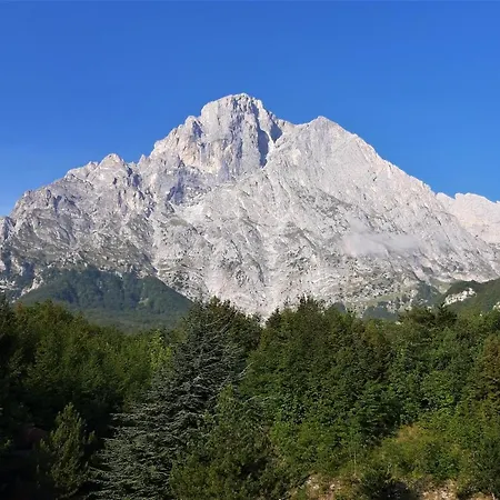 Casa Ai Piedi Del Monte Camicia Castelli