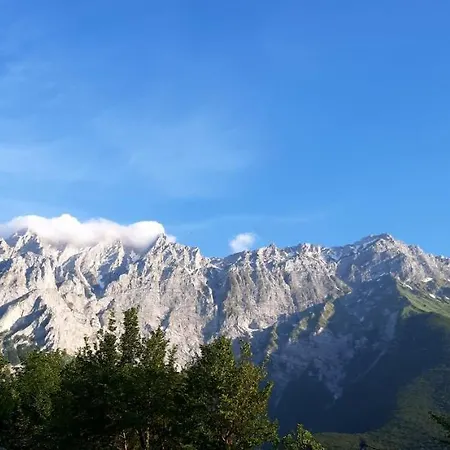 Casa Ai Piedi Del Monte Camicia *