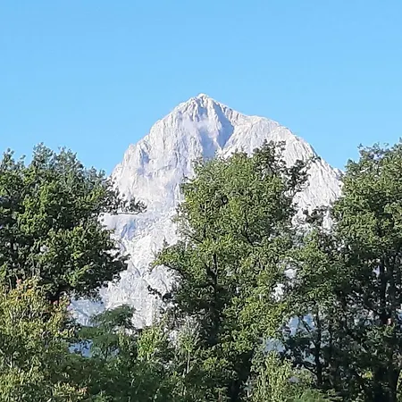 Casa Ai Piedi Del Monte Camicia Castelli